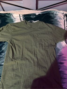 Men's Solid Pocket T-Shirt - Olive Green